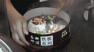 长清大学城的特色美食,济南长清大学城美食街炒河粉