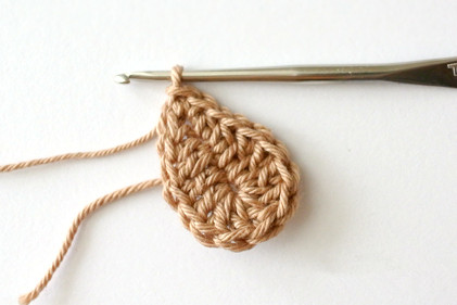 蝴蝶耳环项链的钩编教程,蝴蝶帽子的钩编方法第一部分