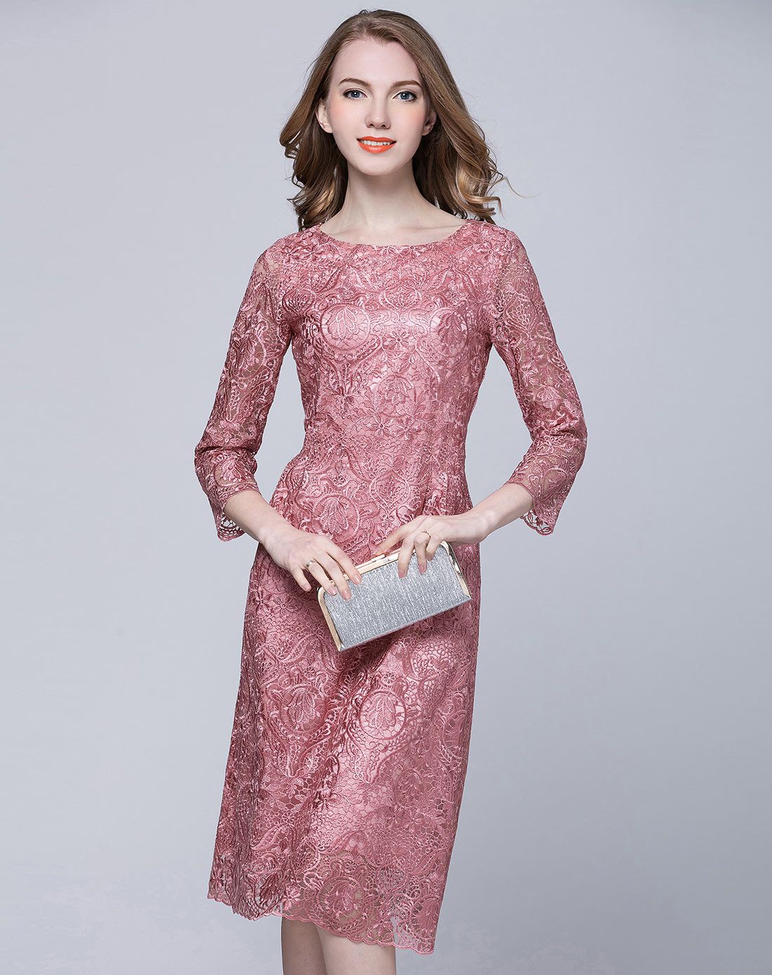 佟丽娅红色深礼服,佟丽娅红色斜肩礼服典雅