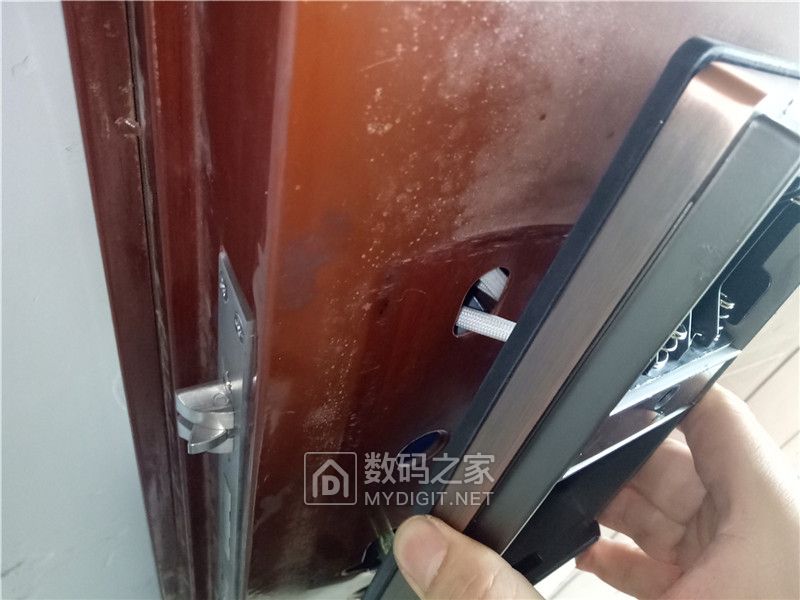 智能门锁拆解步骤,智能门锁拆解图解