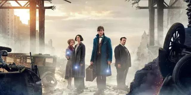 小时候玩泥巴没玩够长大了还在玩,小时候玩泥巴的人长大了