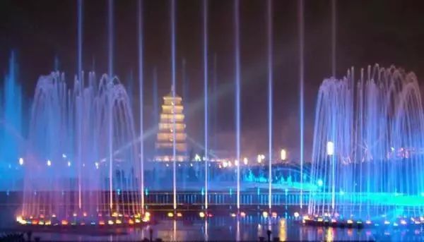 西安圣诞节怎么过才浪漫,西安圣诞节去哪里玩