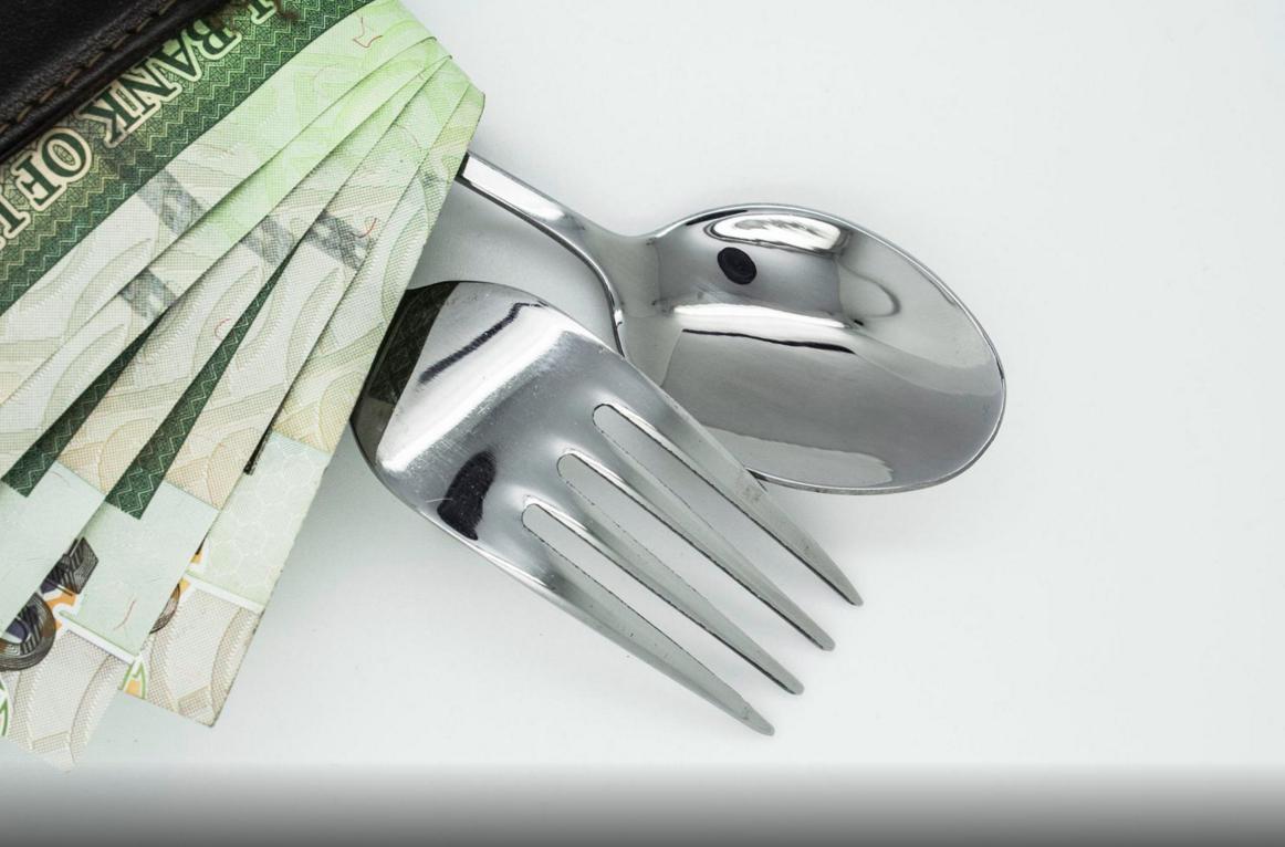 决定全年75%收入的4、5月份，你可以试试免费课