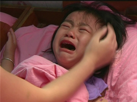 3岁女宝患上妇科炎症怎么知道的,三岁小女孩患有罕见的怪病