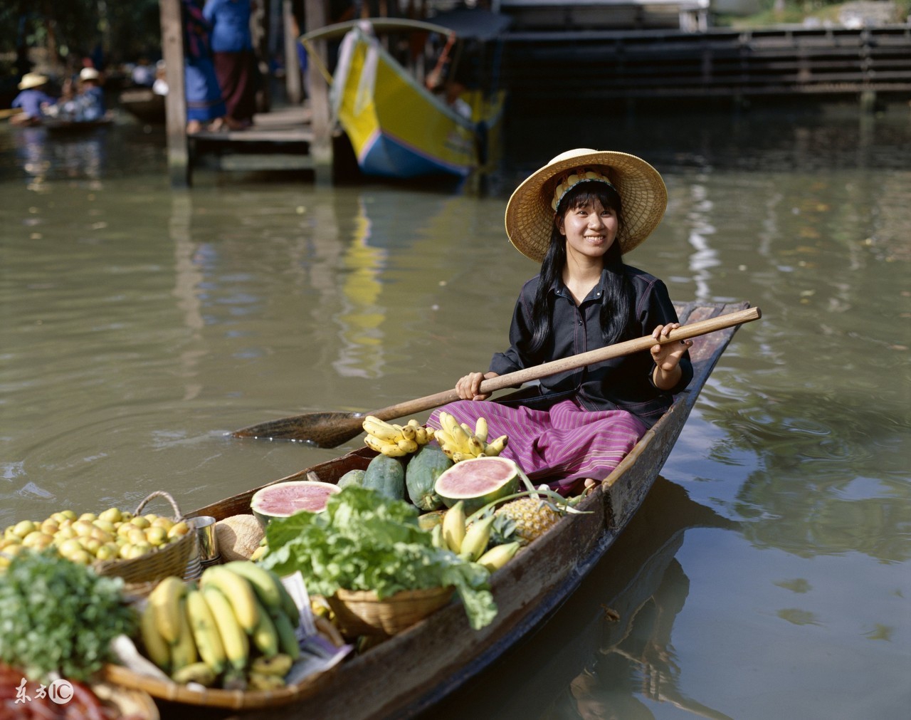 去泰国玩买什么化妆品,去泰国旅游必买的护肤品