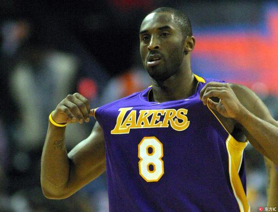 科比青春未散场传奇永不落寞,科比坚定的眼神让人感动和心疼
