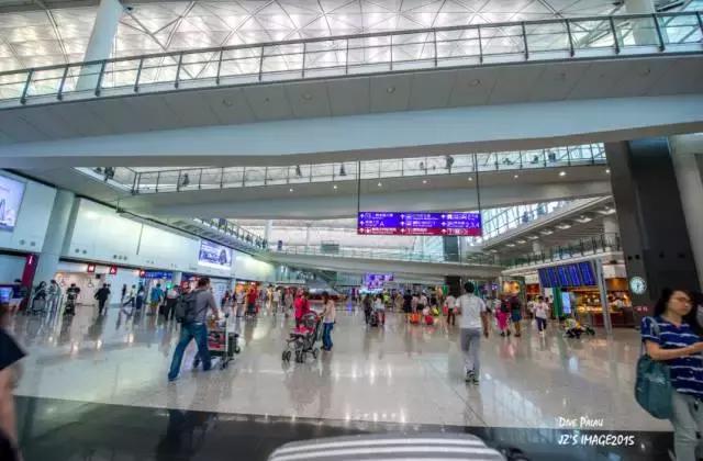 机场免税店什么东西最值得买,机场免税店的东西便宜吗