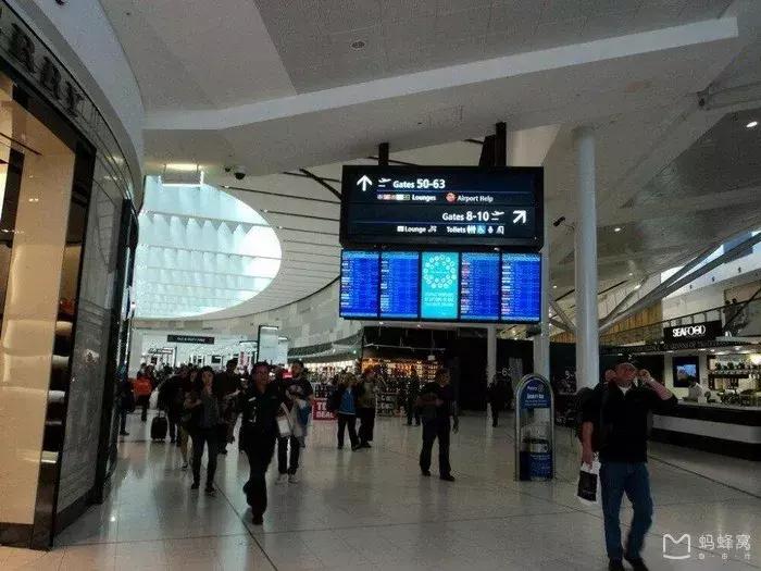 骞村簳鎵撴姌涔板濂楁渶鍒掔畻,骞村簳澶ч檷浠风殑涓滆タ