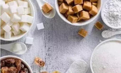 冬天手又红又紫怎么办,冬天手特别干燥怎么样可以保湿