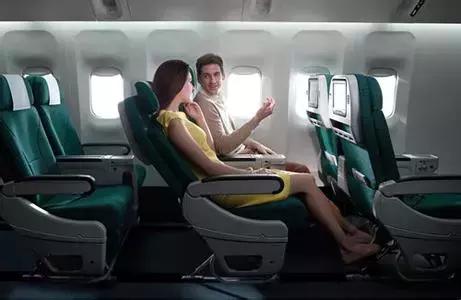 最新评选全球航空公司Top10,经济舱也能坐出头等舱的感觉!