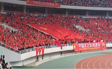 让我们以梦为马不负韶华砥砺前行,以梦为马不负韶华2022届