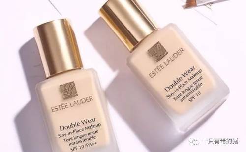 种草机护肤品测评,最好用的粉底液前三名适合油性