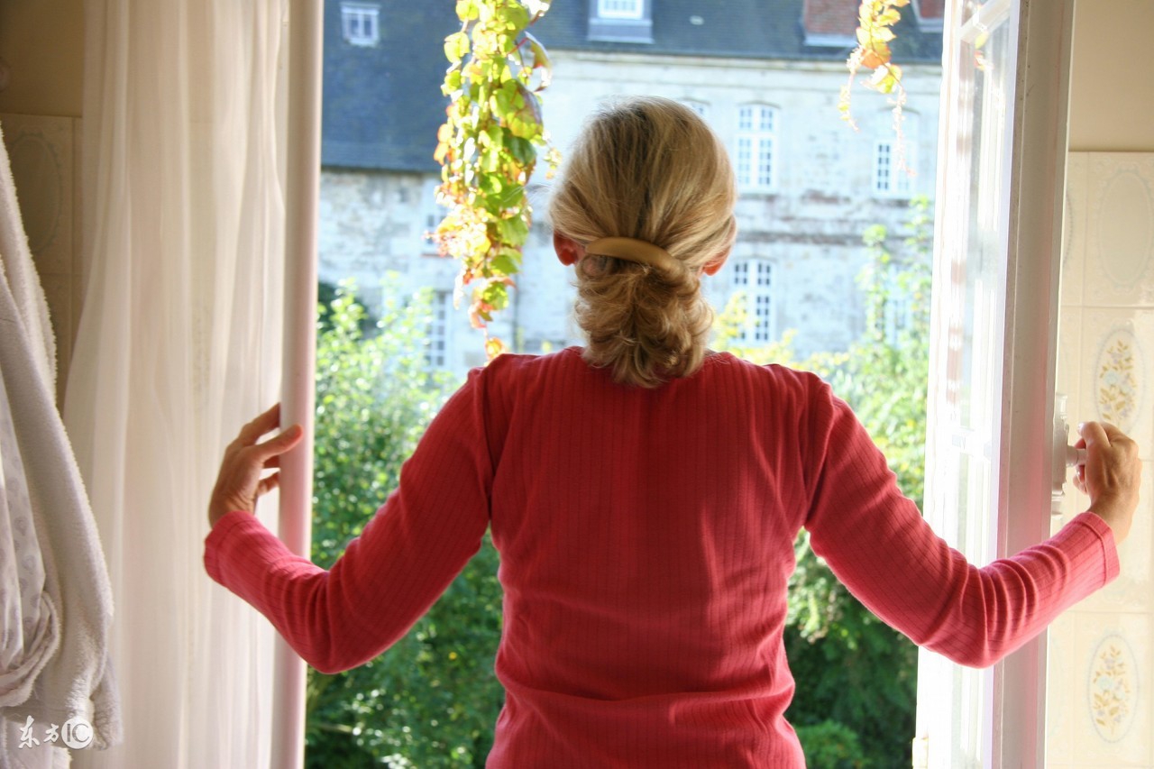 怀孕初期家里装修有影响吗,当妈妈假装怀孕怎么办