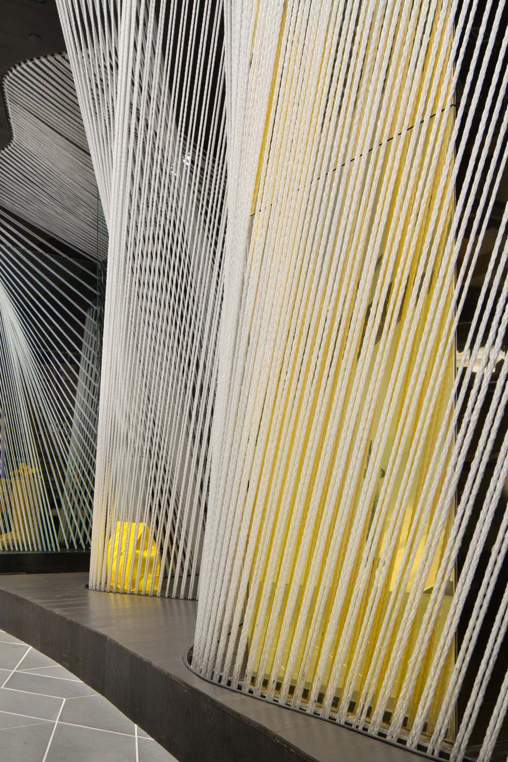 「设计」：YellowEarth黄色地球