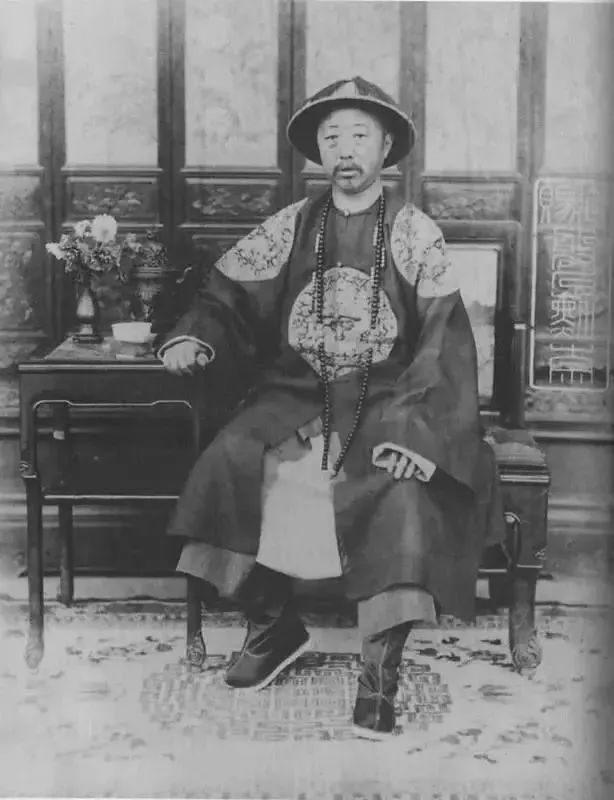 百感交集涌上心头,百感交集和感慨万千