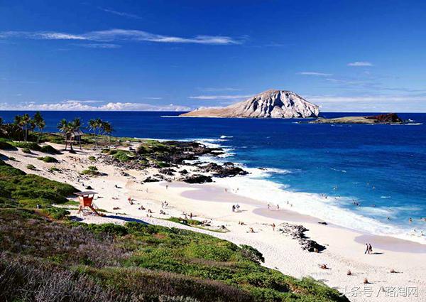 白本护照跨国旅游,白本护照旅游去哪个国家比较好