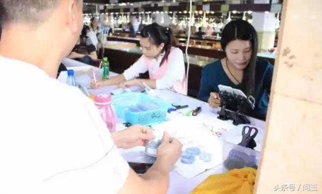 直播翡翠拍卖靠谱吗,淘宝翡翠直播拍卖靠谱吗