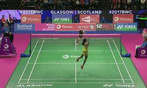 看似简单的发球业余却接不好,羽毛球十大经典战术