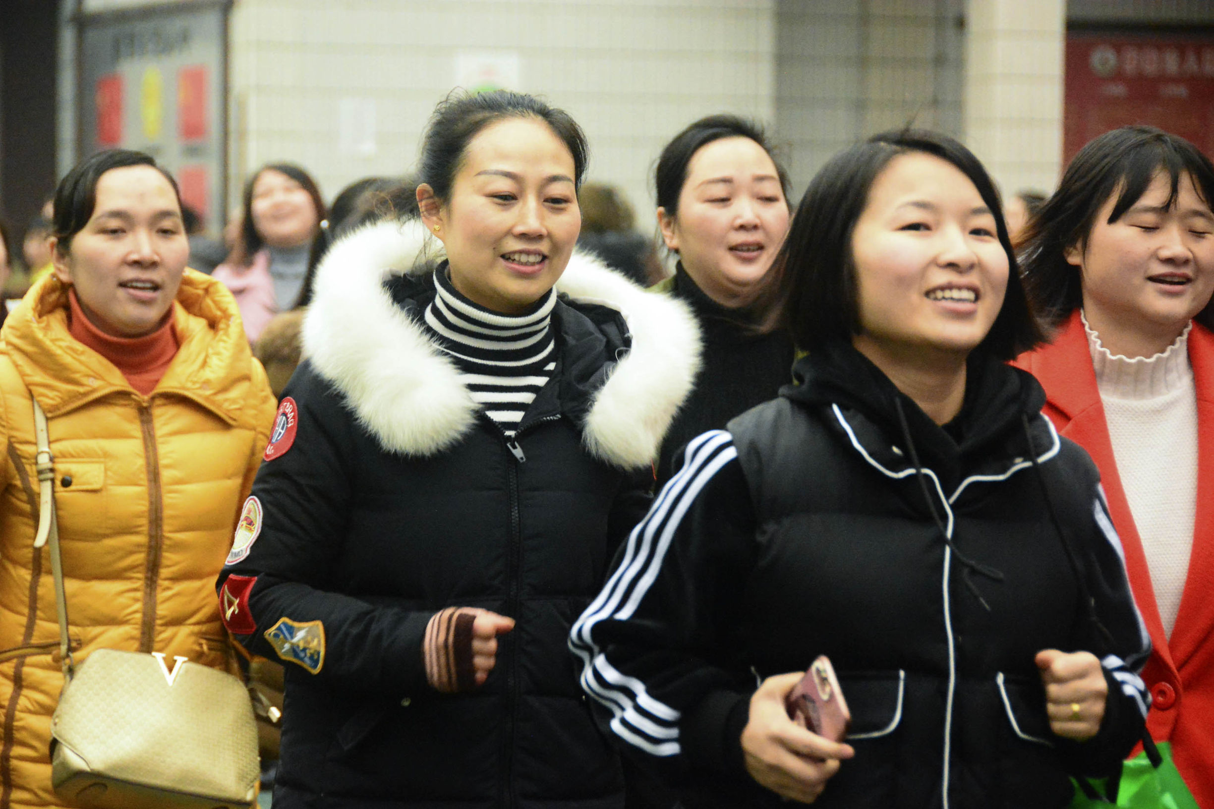 冬季亲子运动会游戏大班,巴州三中运动会