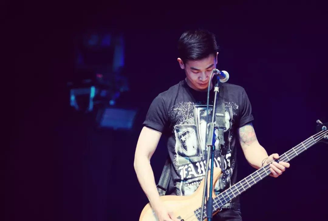 最没存在感的贝斯手,贝斯手的心酸