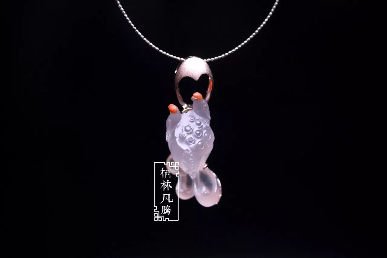 火焰南红和冰飘南红哪个值钱,南红冰飘和火焰纹的区分