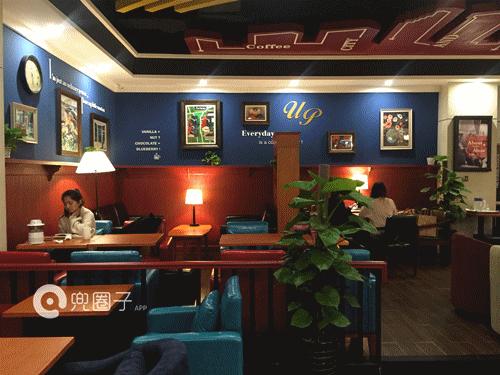 万达金街三只松鼠实体店,万达逛了一圈啥都没买