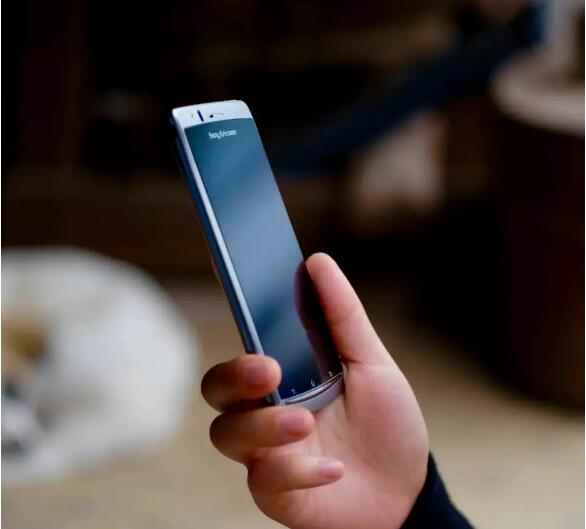 索爱老年机白屏,索爱安卓机皇