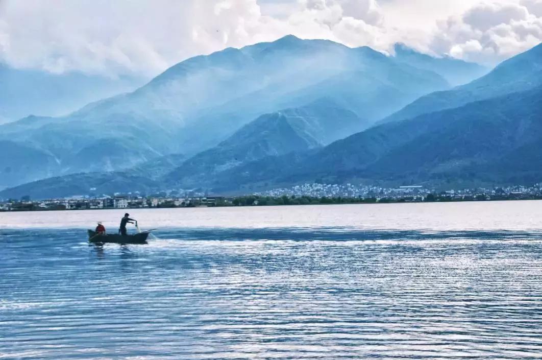 国内最值得自驾的7条绝美路线,自驾21条经典路线图