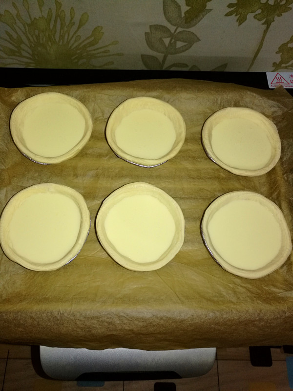 家庭版烤蛋挞怎么烤好吃,第一次在家烤蛋挞非常有成就感