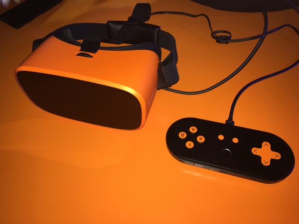 piconeo第一代vr一体机测评,piconeo橙色一体机