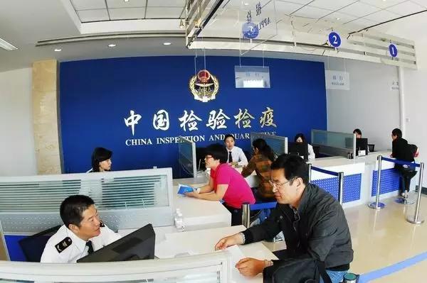 想说爱你真不容易图片,想说爱你不容易外国卡车司机