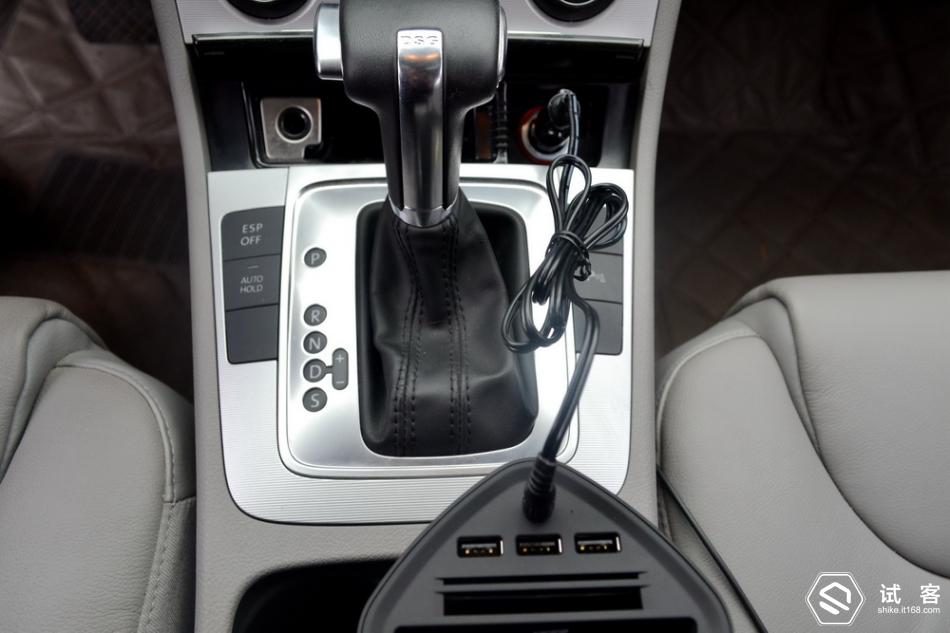 好帮手全自动电动汽车充电器,orico智能车充电器