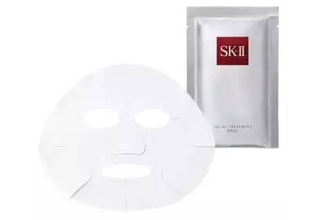 贴面膜导致黑斑,脸部黑斑面膜