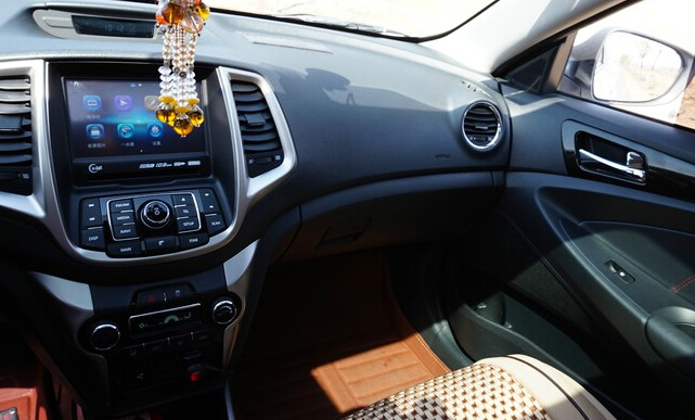 长安逸动XT1.6L手动挡质量怎么样,长安逸动xt18款三大件评论