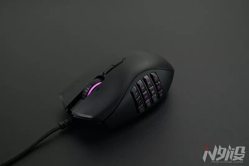 雷蛇那伽梵蛇进化版拆解,razer那伽梵蛇v2专业版