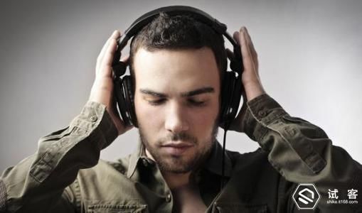 音乐扬帆远离喧嚣，寻找自我你只需要一款发烧耳机
