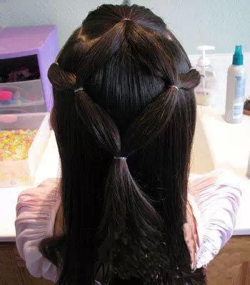 儿童短发花式橡皮筋怎么扎头发,短头发小女孩花式扎头发大全集