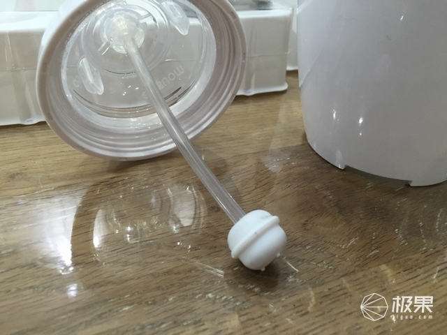 宝宝可加热的奶瓶,婴幼儿自动加热奶瓶