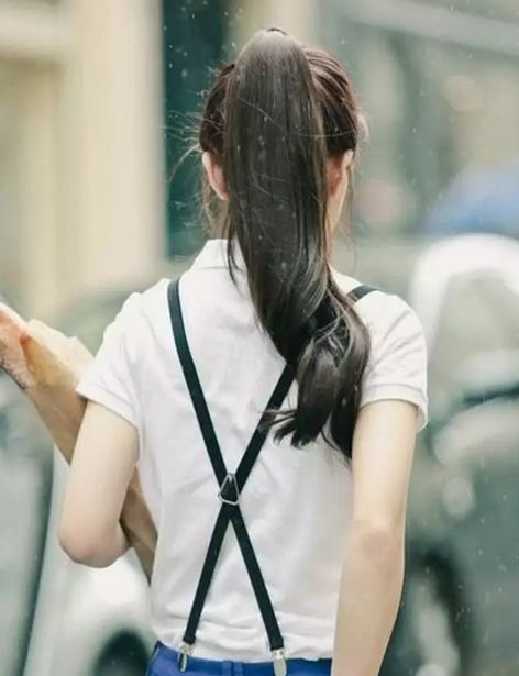 刘海长了又扎不上,刘海长了千万别剪