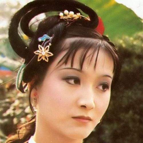 红楼梦中12金钗有没有袭人,红楼梦中12金钗指的是