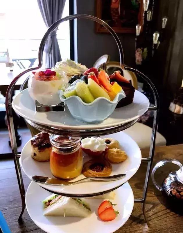 颜值爆表的几处玻璃花房,承载了姑娘们所有的“花房梦”!