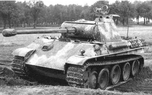 德国最先进黑豹坦克真实图片,德国黑豹坦克130毫米主炮