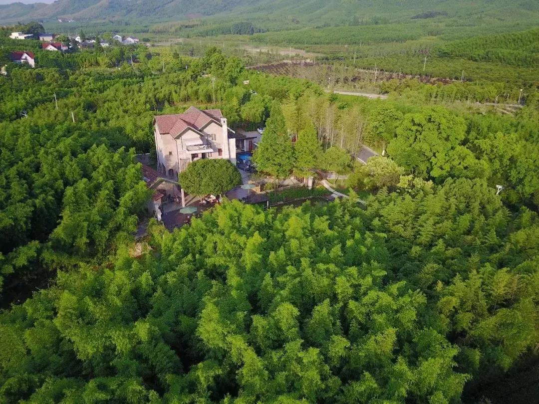 一城一色の人有德行，如水至清-德清