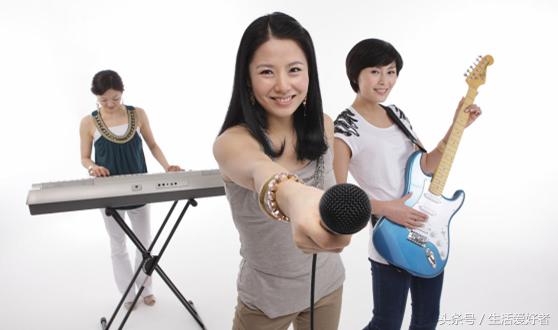 最近脱发越来越严重怎么控制脱发,脱发怎么办最有效最快的方法