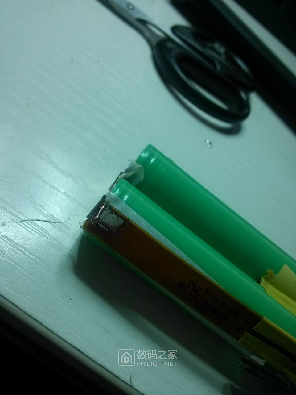 e430c笔记本电池换电芯教程,e47a笔记本电池更换电芯教程