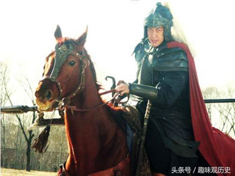 三国吕布一生最大的败笔,三国演义中的吕布之死真正原因是