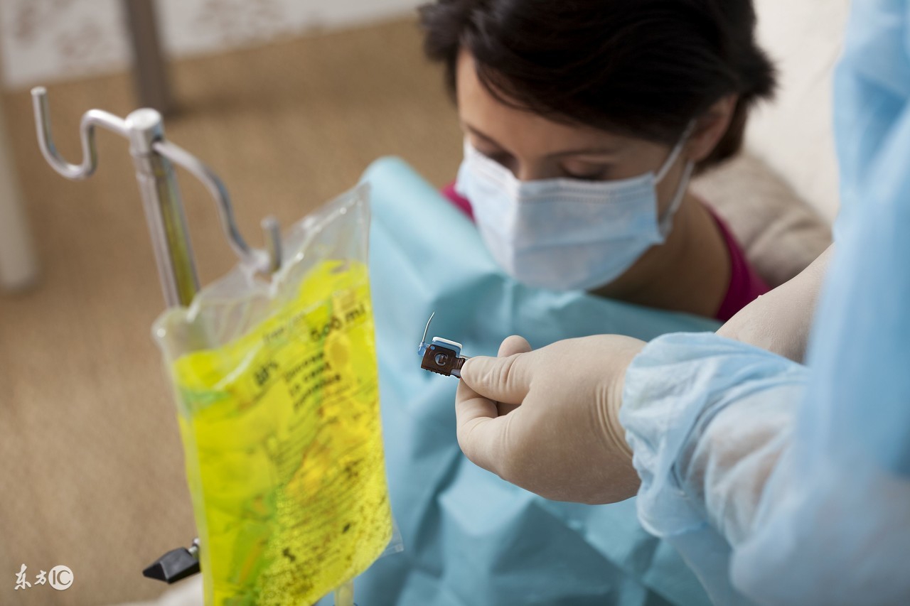 肺癌肿瘤晚期可以治愈吗,晚期肺癌肿瘤消失意味着治愈吗