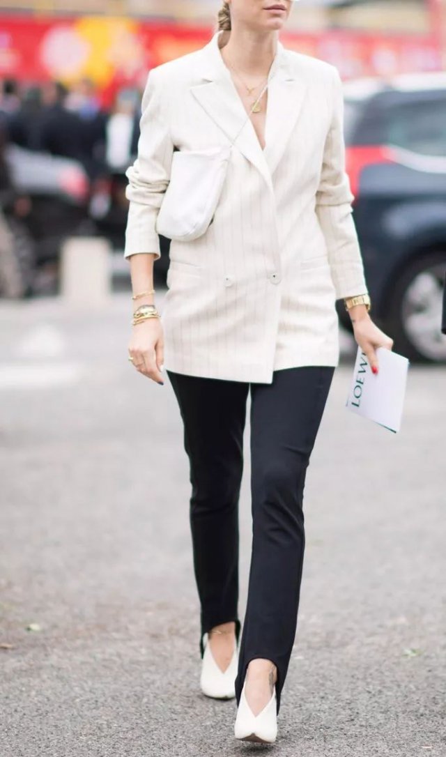 踩脚裤穿着舒服吗,七种颜色的踩脚裤