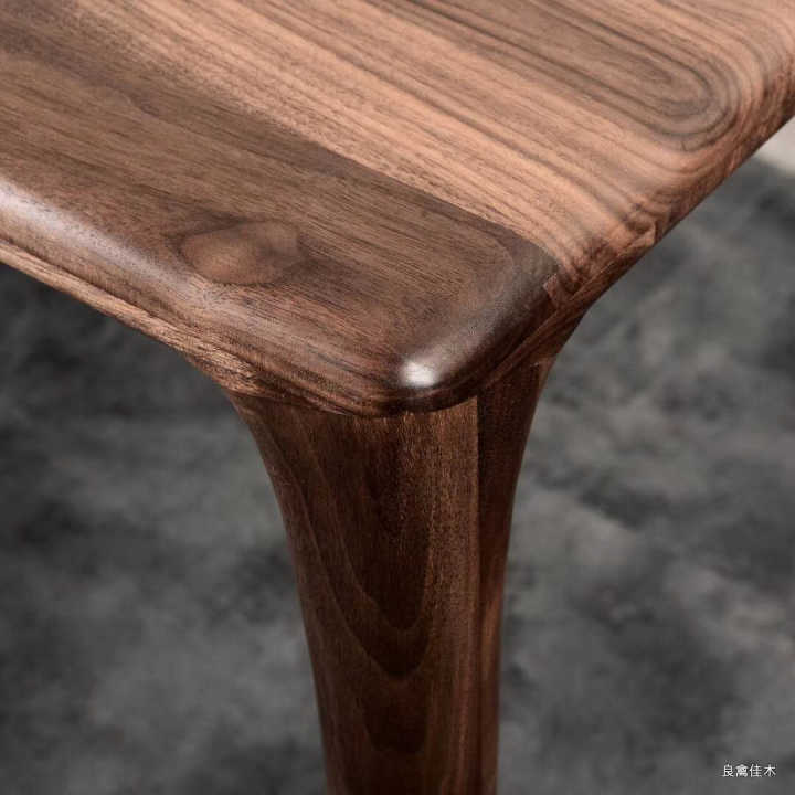 花了买原木家具的钱,却买到了这些东西