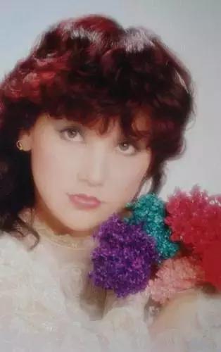 60元硅胶整容失败鼻歪脸斜，红极一时被封杀，如今自曝患癌